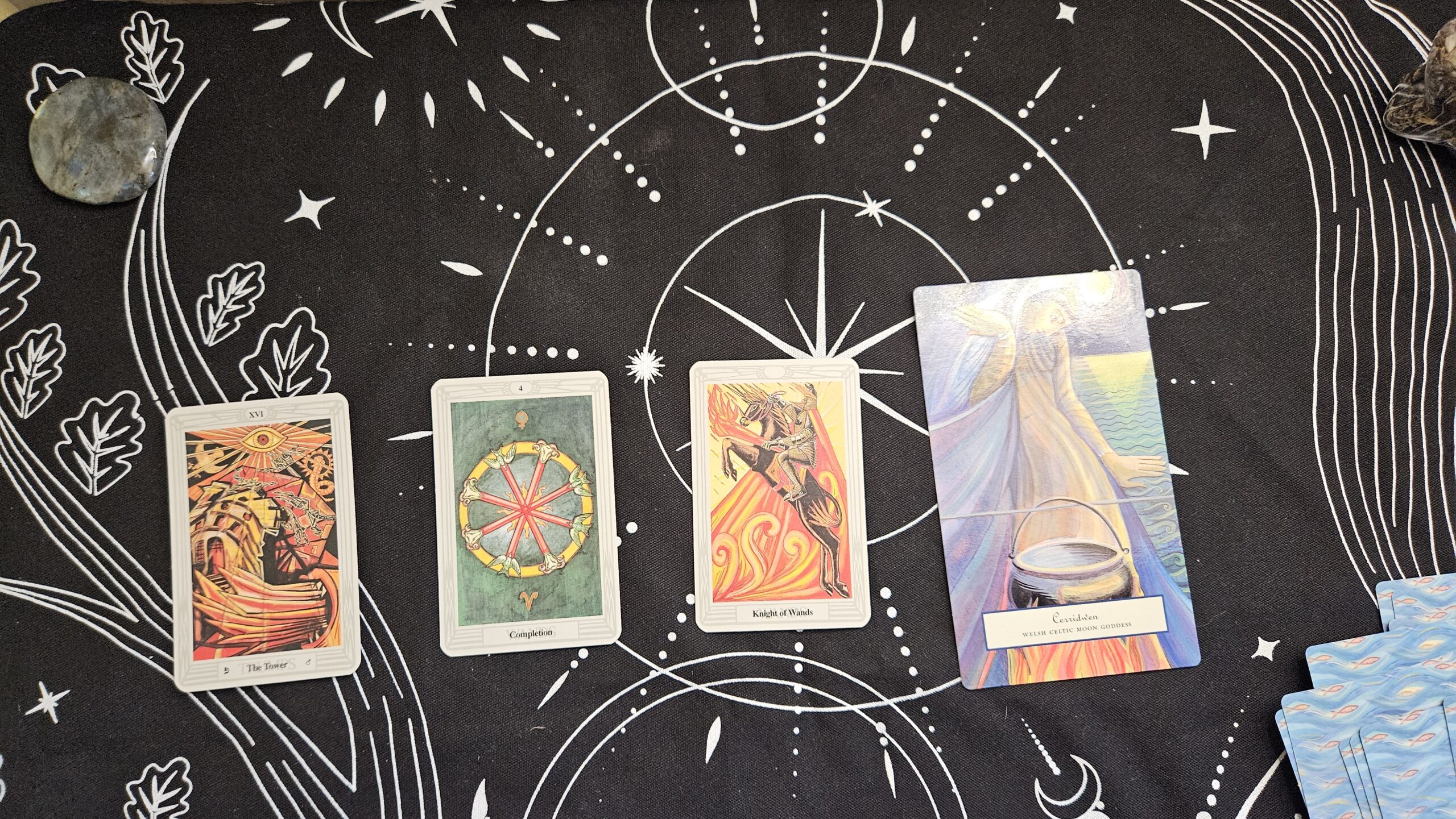Lectura de luna nueva: tarot y oráculo de la diosa